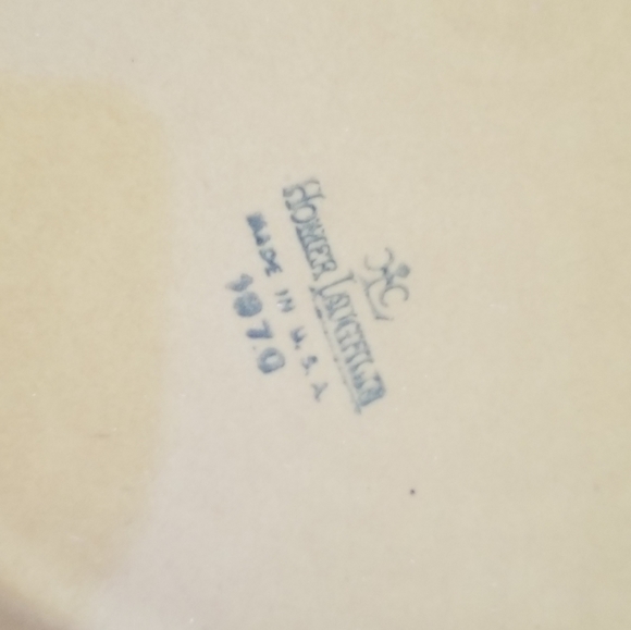 Vintage 1970 Homer Laughlin Dinner Plates, signed, set of 4 - Picture 4 of 4